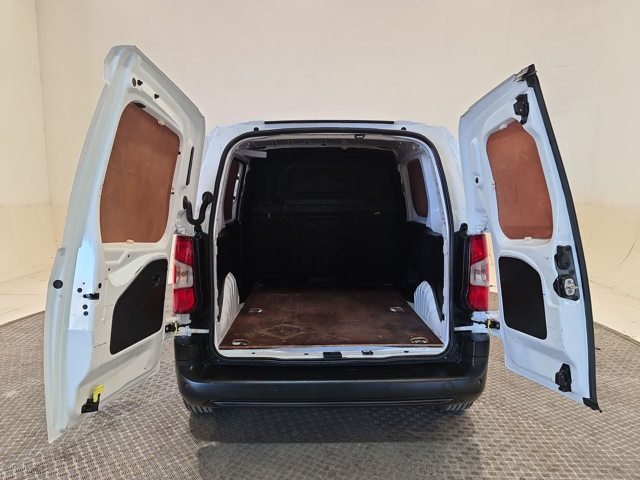 Used Citroen Berlingo 2020 for sale - 76544733: Photo 13