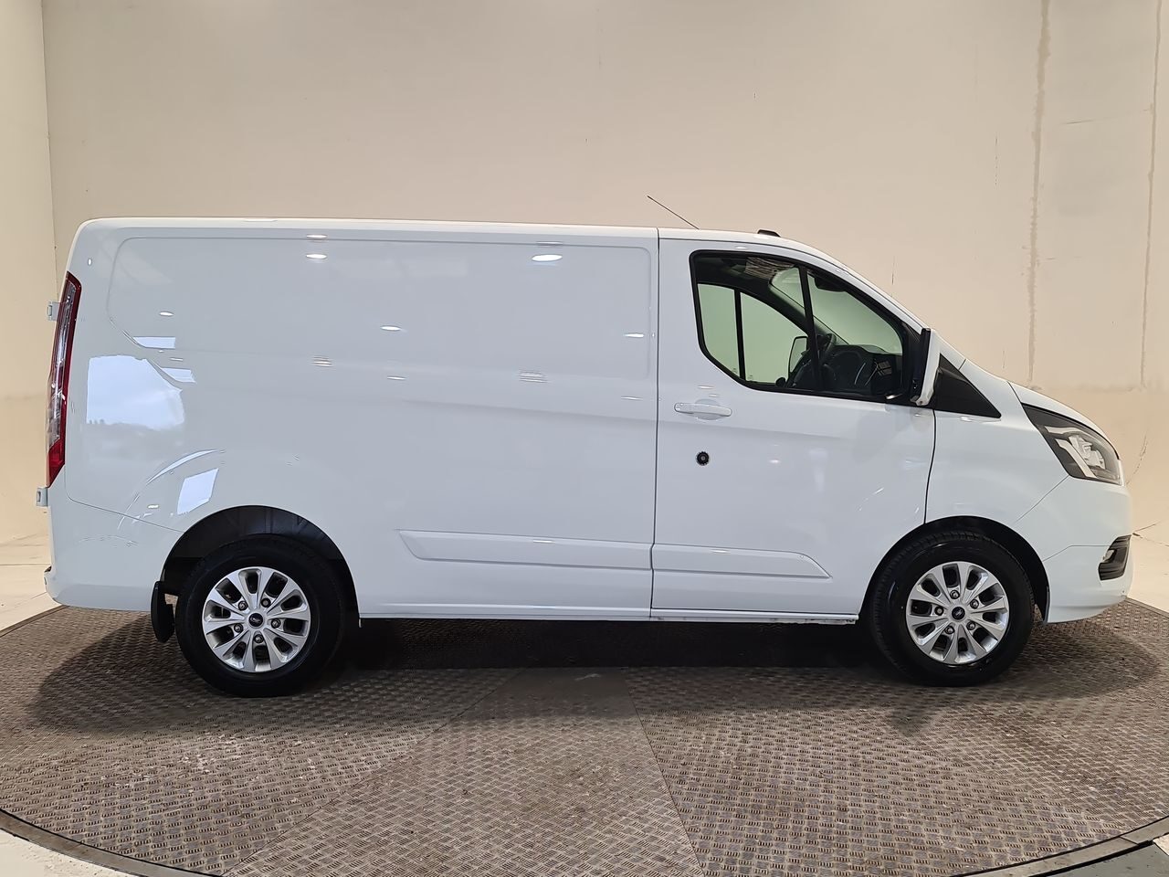 Used Ford Transit Custom 2021 for sale - 76544836: Photo 17