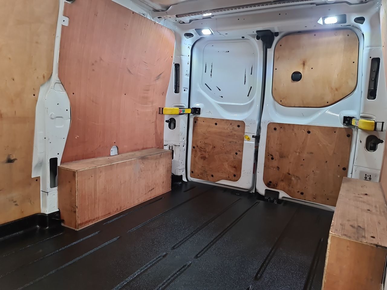 Used Ford Transit Custom 2022 for sale - 76544835: Photo 9