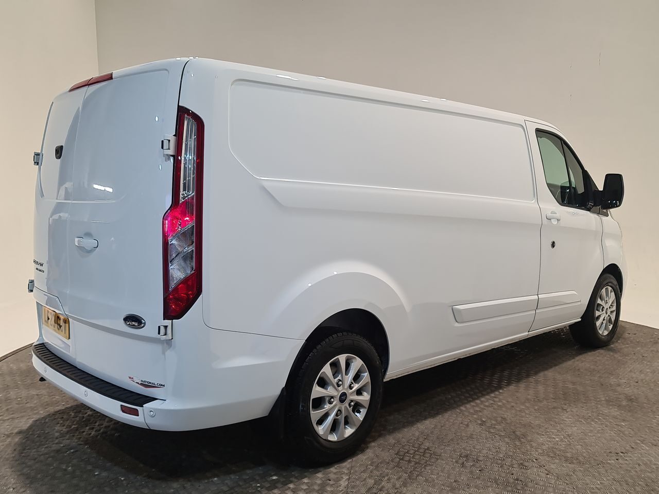 Used Ford Transit Custom 2023 for sale - 77952089: Photo 17