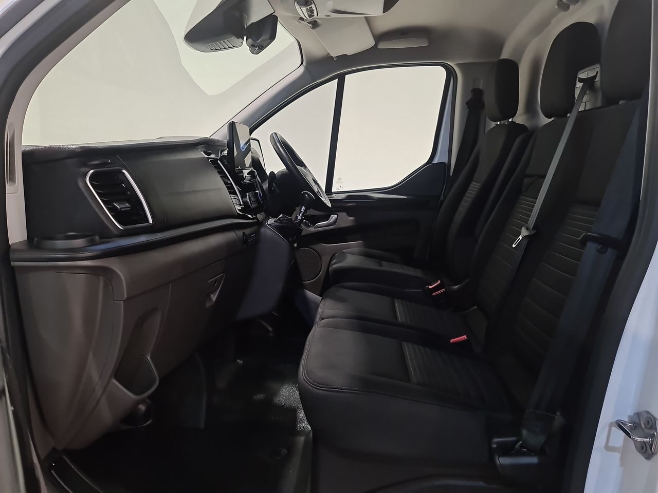 Used Ford Transit Custom 2023 for sale - 77952089: Photo 8