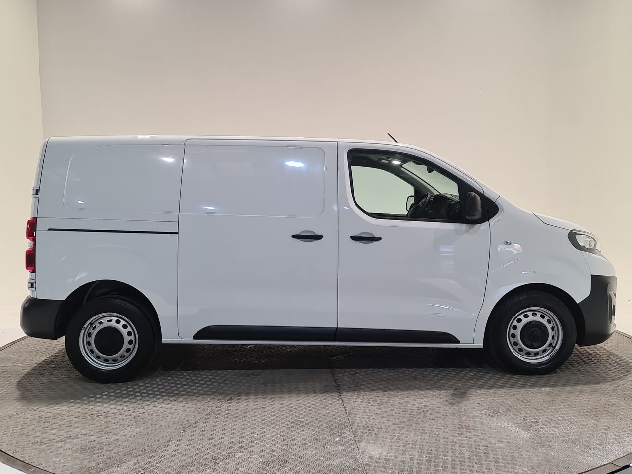 Used Peugeot Expert 2023 for sale - 76544844: Photo 16