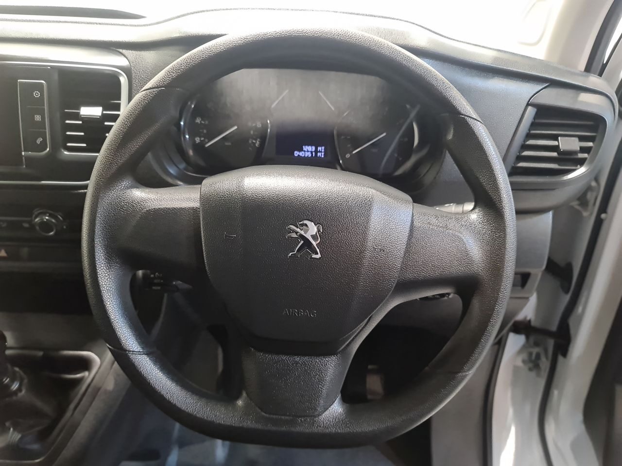 Used Peugeot Expert 2023 for sale - 76544844: Photo 22