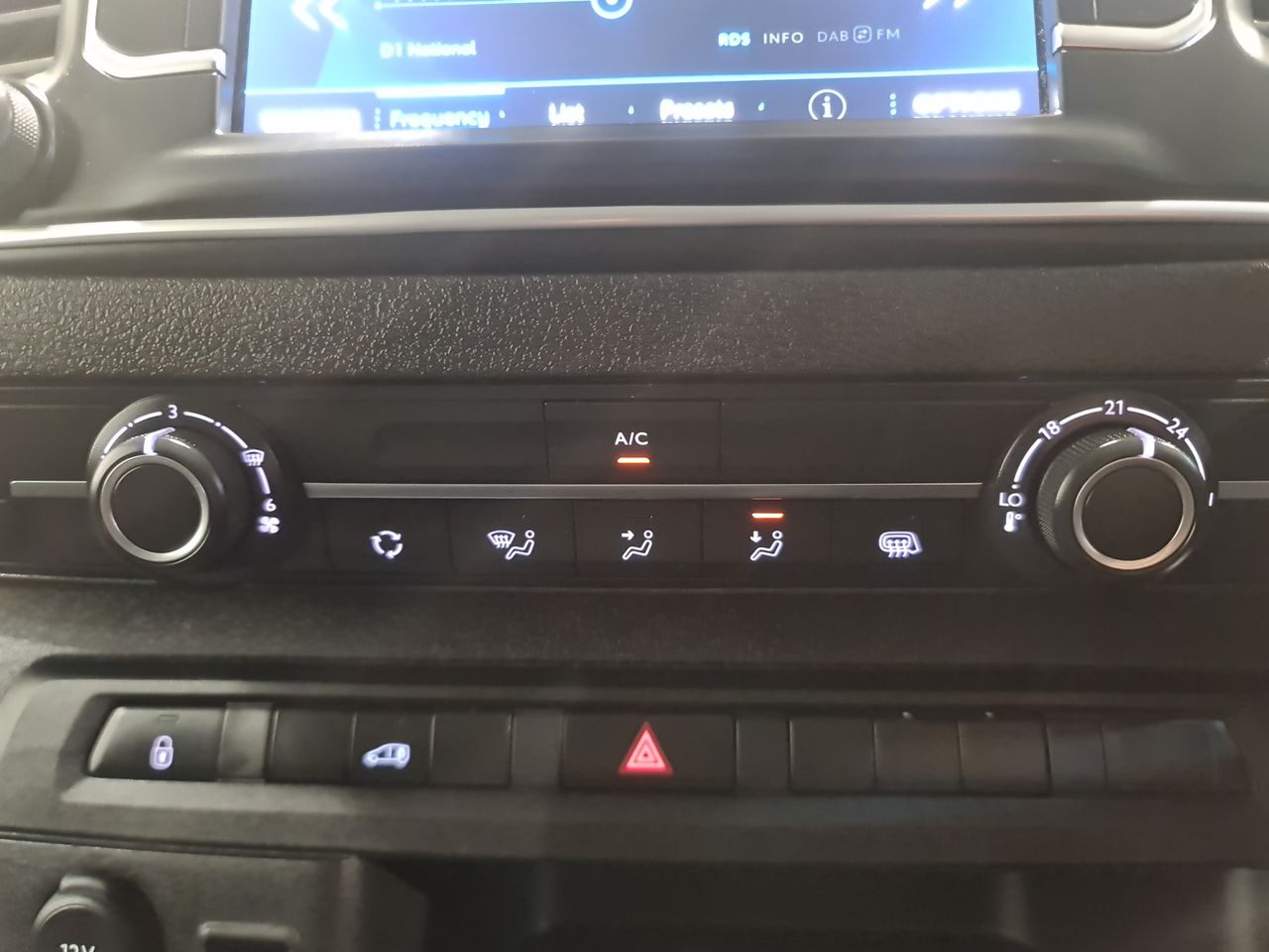 Used Peugeot Expert 2023 for sale - 76544844: Photo 24