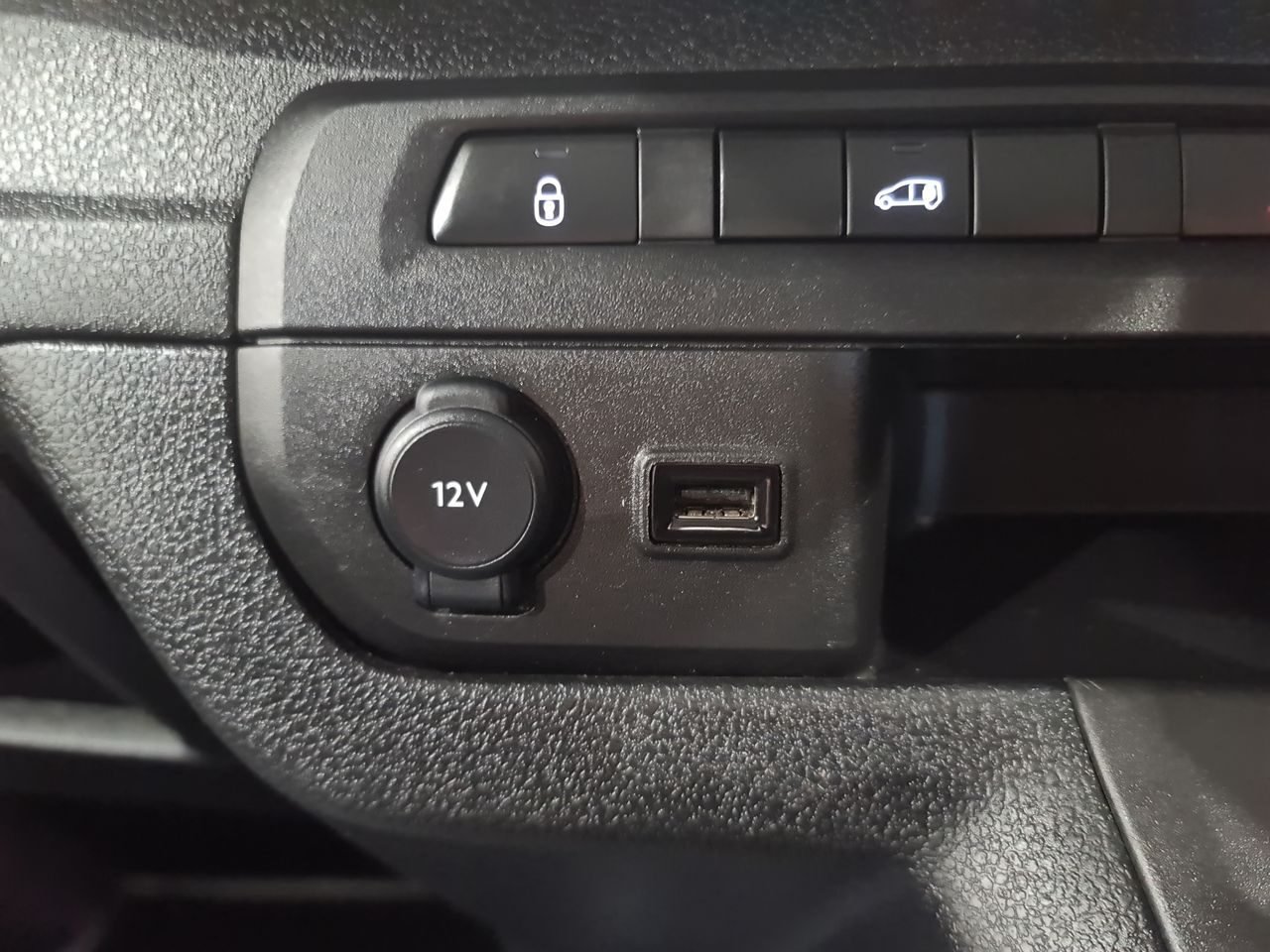 Used Peugeot Expert 2023 for sale - 76544844: Photo 31