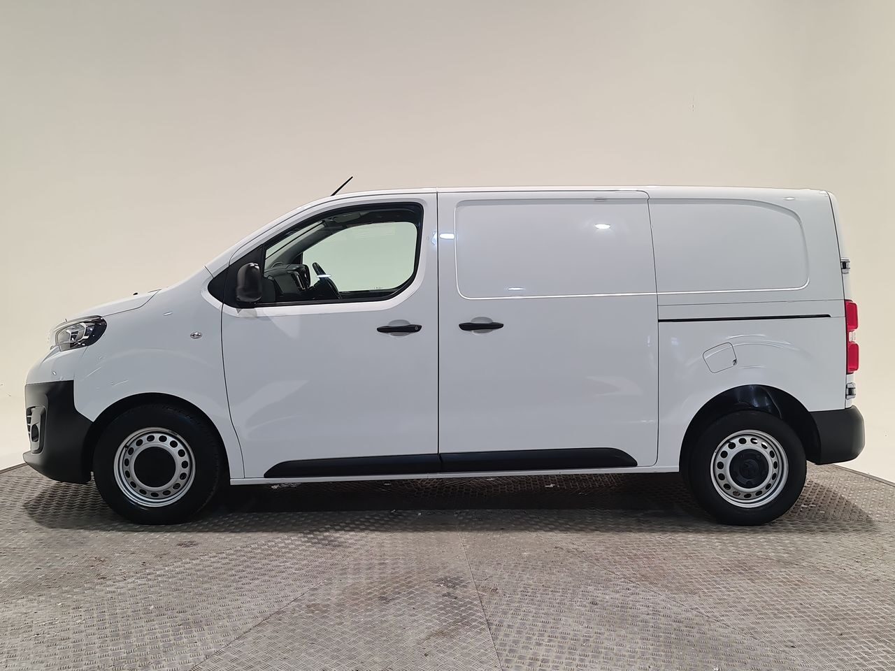 Used Peugeot Expert 2023 for sale - 76544844: Photo 5