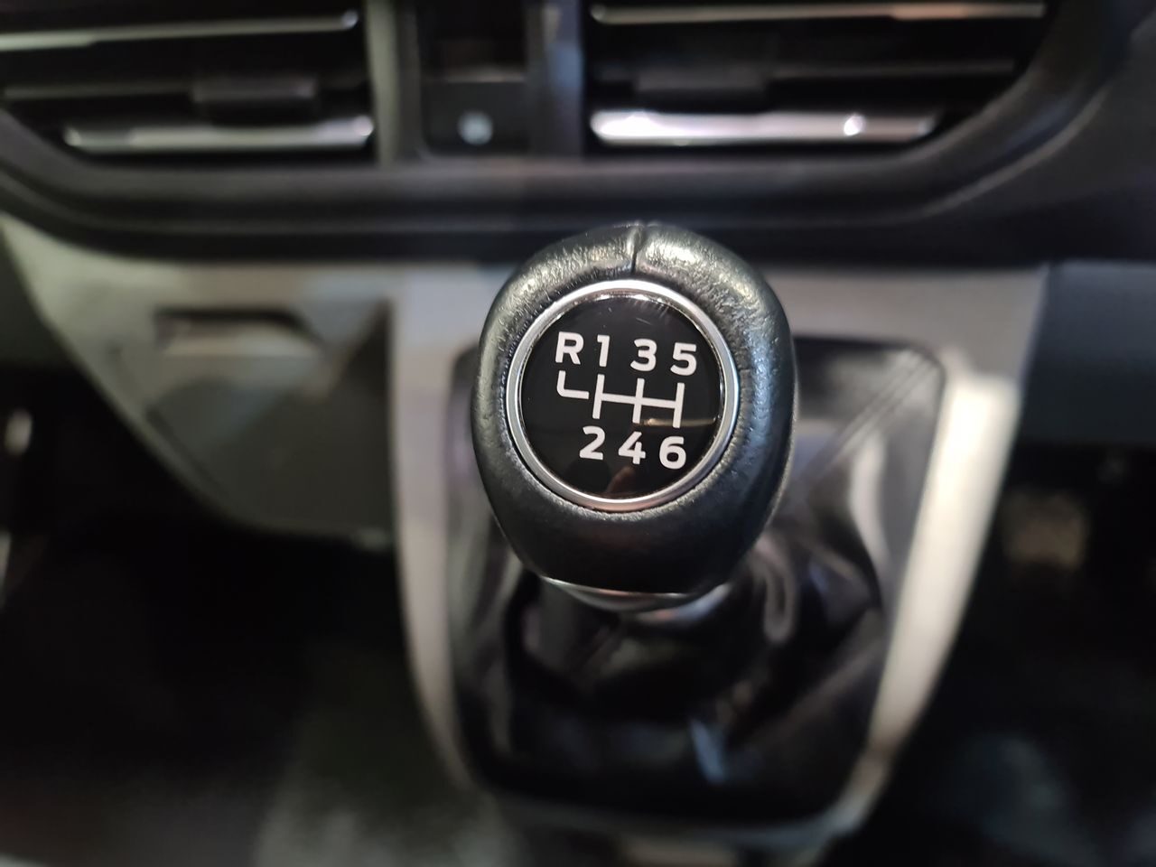 Used Ford Transit Custom 2024 for sale - 77631453: Photo 23