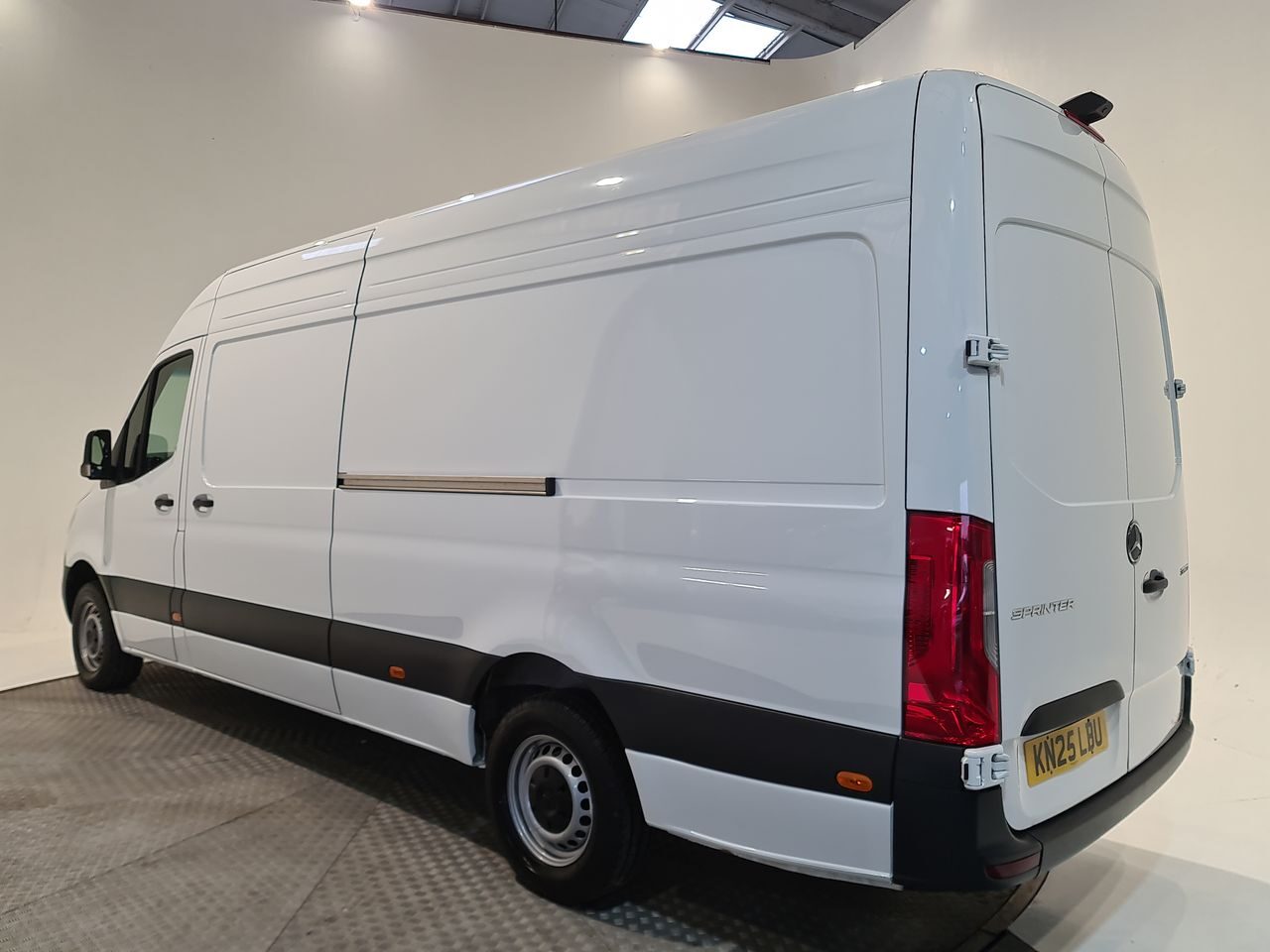 Used Mercedes-Benz Sprinter 2025 for sale - 77506798: Photo 10