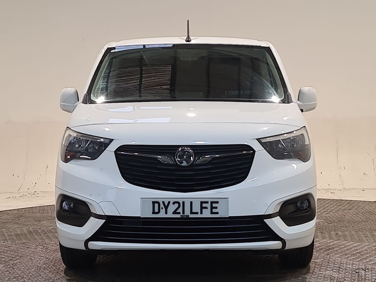 Used Vauxhall Combo 2021 for sale - 76544749: Photo 3