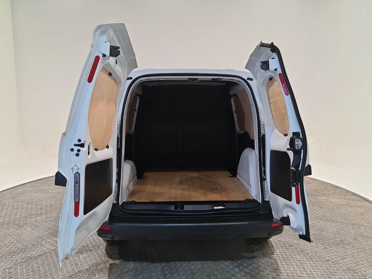 Used Renault Kangoo 2023 for sale - 76778173: Photo 13