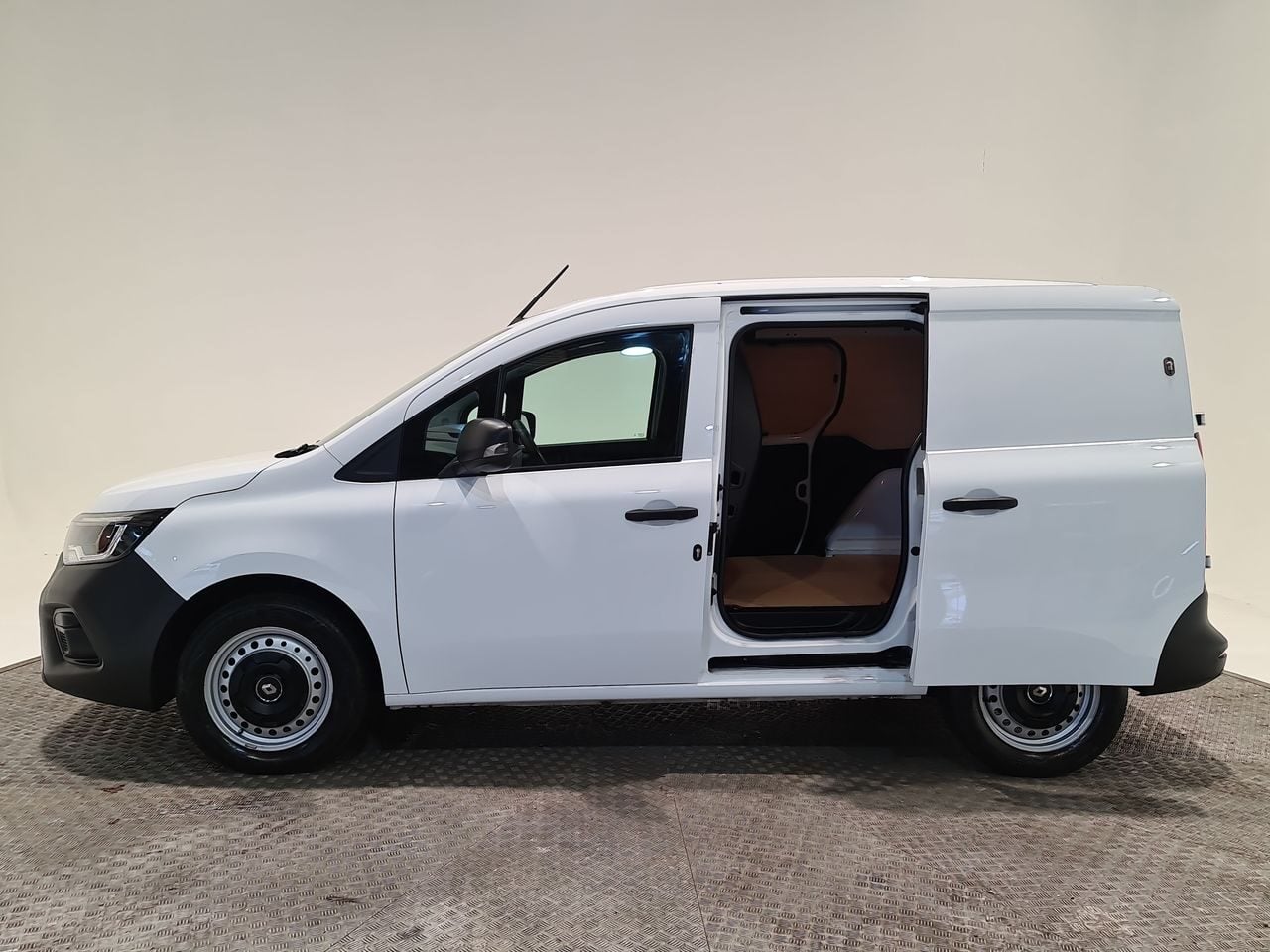 Used Renault Kangoo 2023 for sale - 76778173: Photo 9
