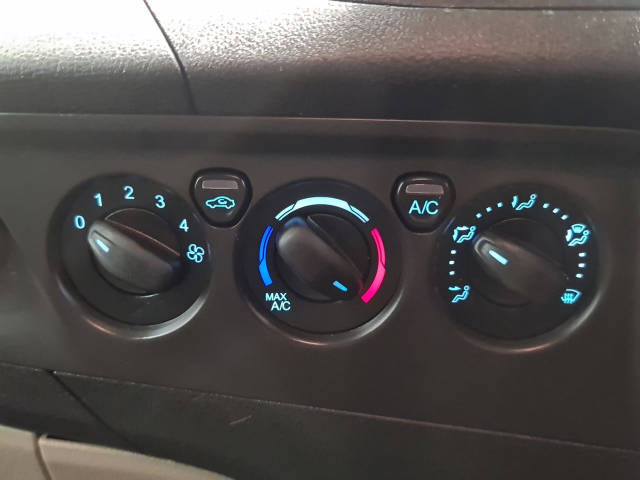 Used Ford Tourneo Custom 2018 for sale - 77952088: Photo 26