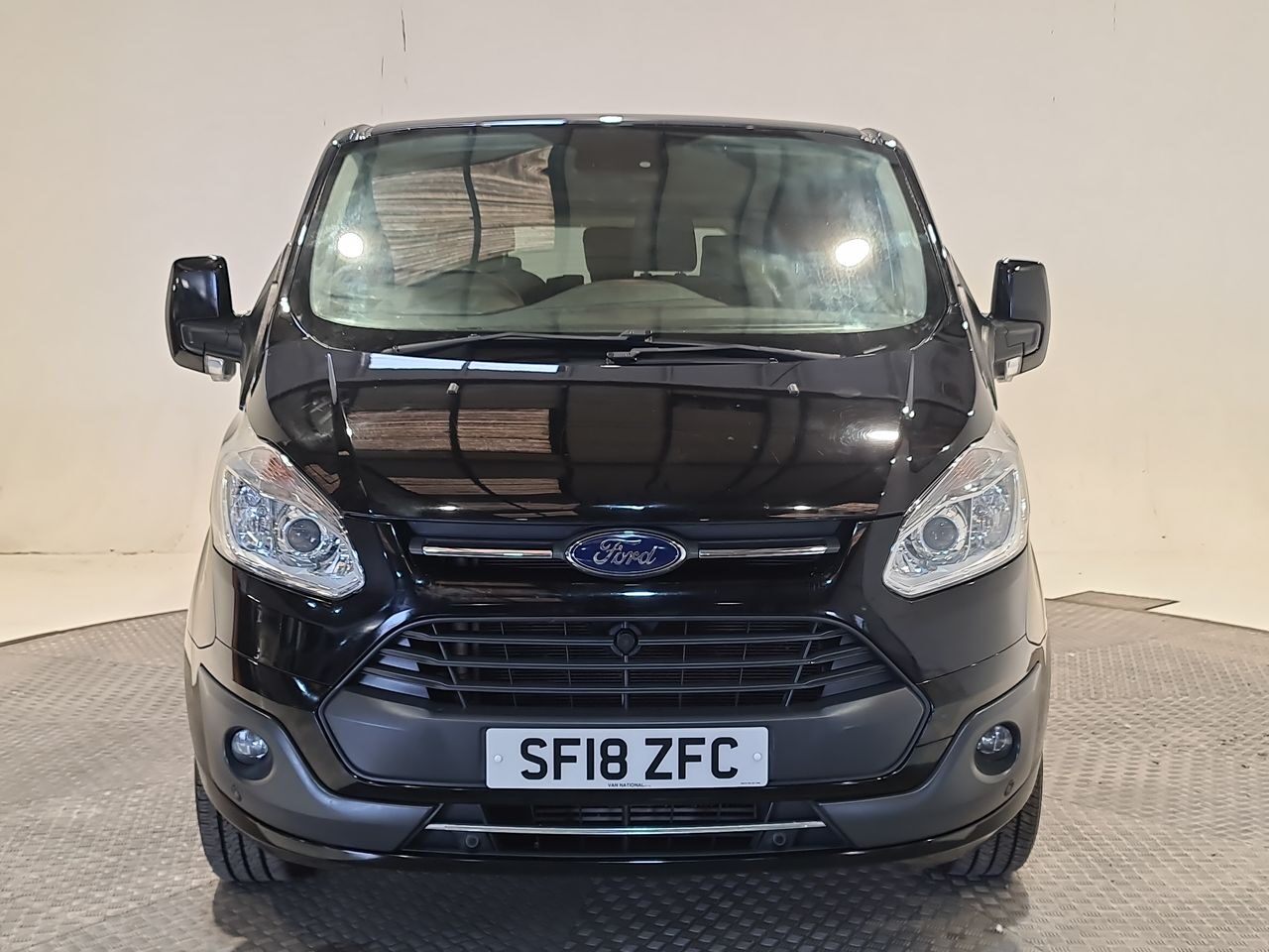 Used Ford Tourneo Custom 2018 for sale - 77952088: Photo 3