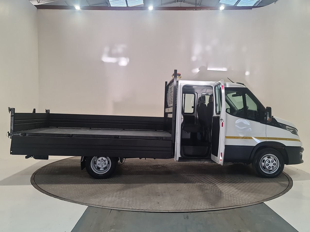 Used Iveco Daily 2023 for sale - 77729177: Photo 17