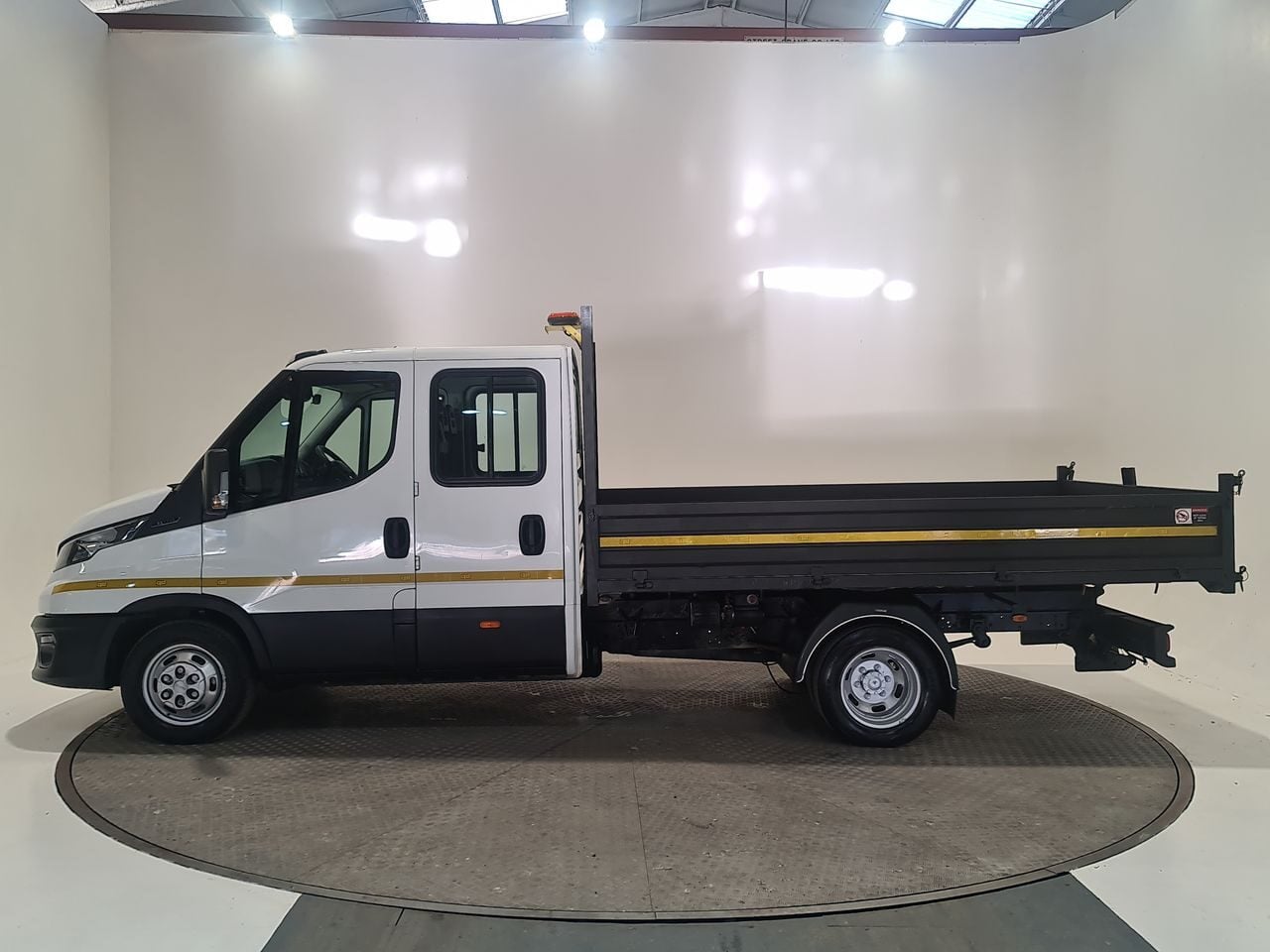 Used Iveco Daily 2023 for sale - 77729177: Photo 5