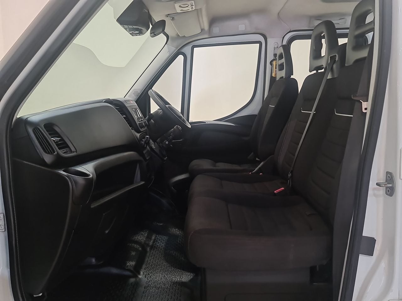 Used Iveco Daily 2023 for sale - 77729177: Photo 7