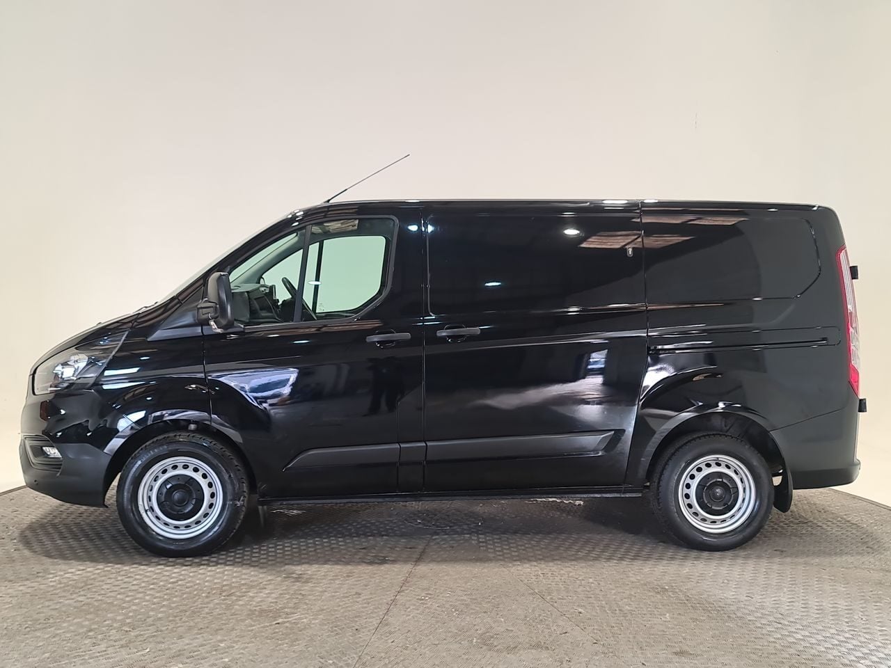 Used Ford Transit Custom 2022 for sale - 76919849: Photo 6