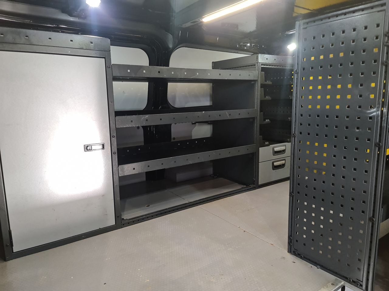 Used Ford Transit Custom 2022 for sale - 76919849: Photo 9