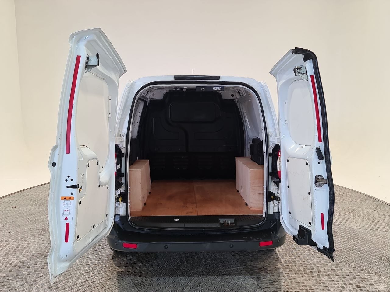 Used Ford Transit Courier 2021 for sale - 77196562: Photo 13