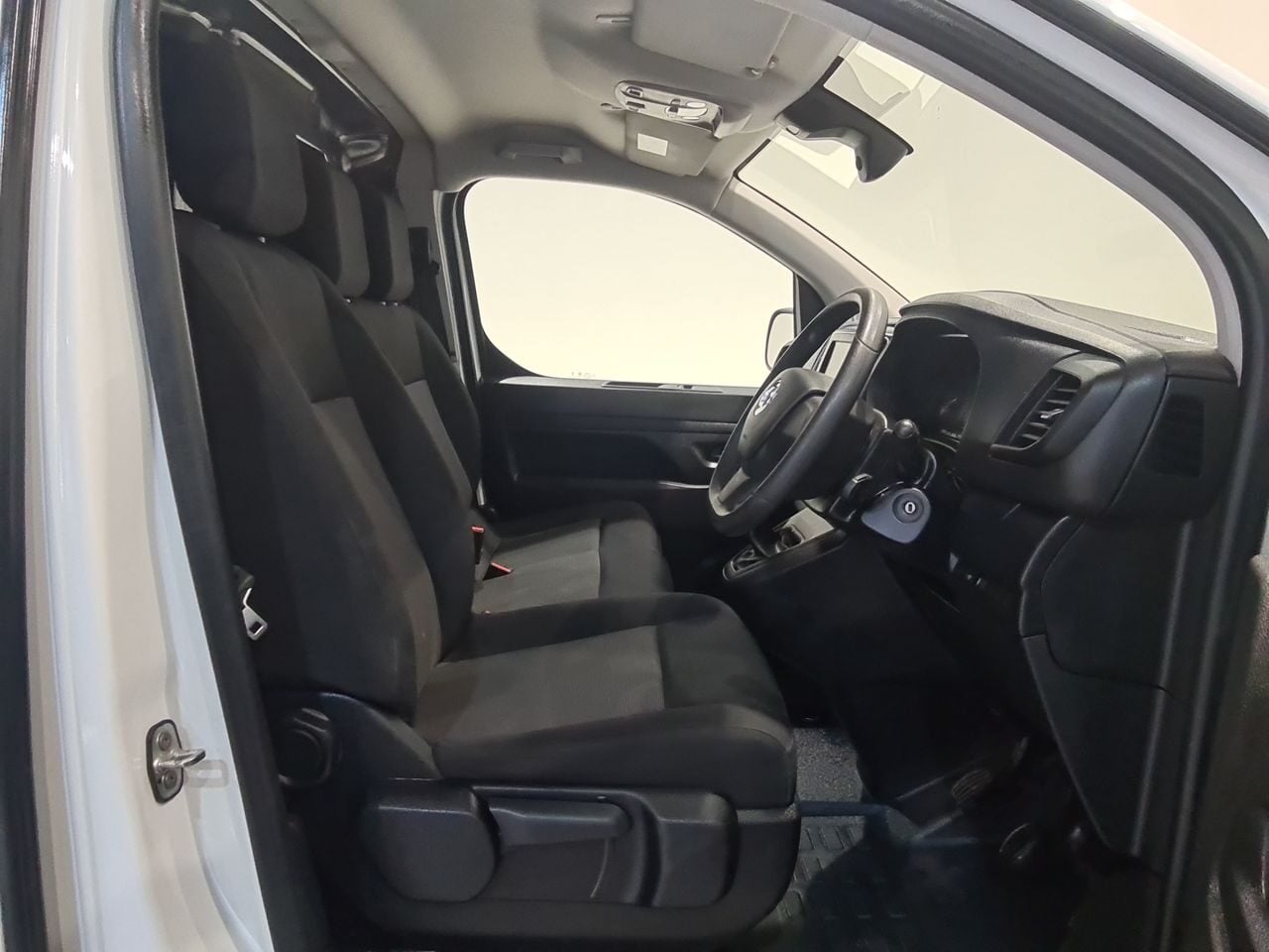 Used Vauxhall Vivaro 2023 for sale - 77506766: Photo 20