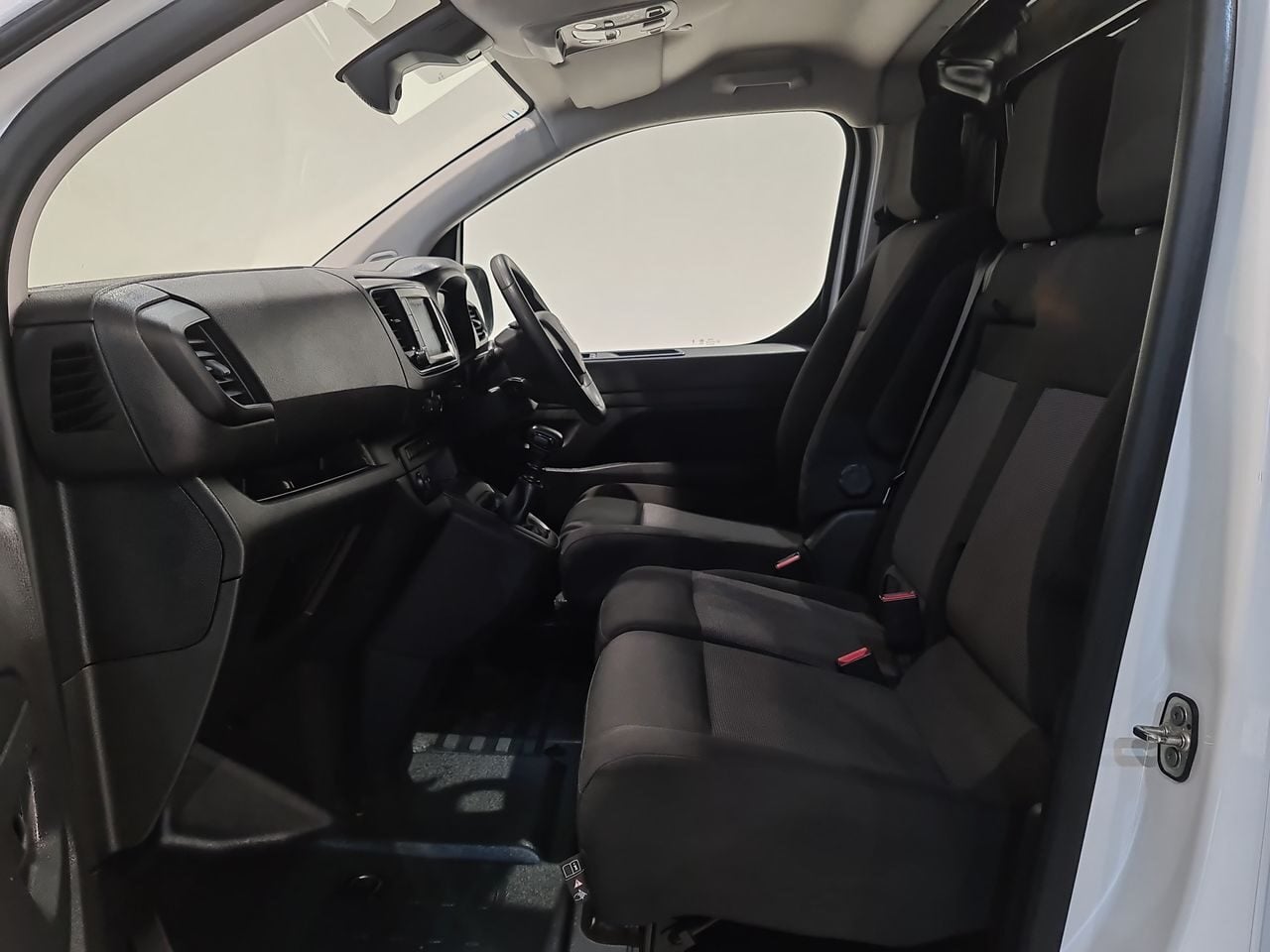 Used Vauxhall Vivaro 2023 for sale - 77506766: Photo 7