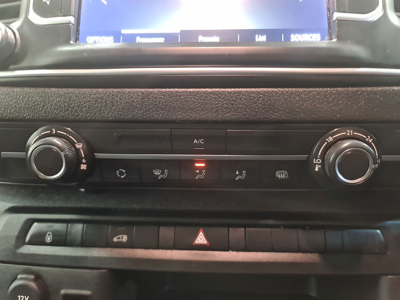 Used Vauxhall Vivaro 2023 for sale - 76577137: Photo 24