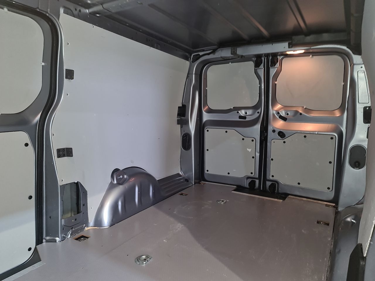 Used Vauxhall Vivaro 2023 for sale - 76577137: Photo 8