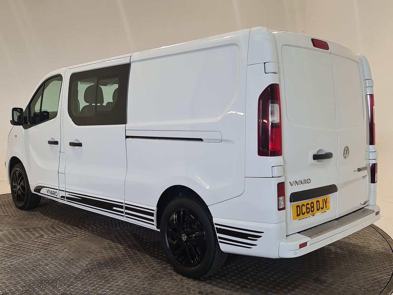 Used Vauxhall Vivaro 2018 for sale - 76544810: Photo 10