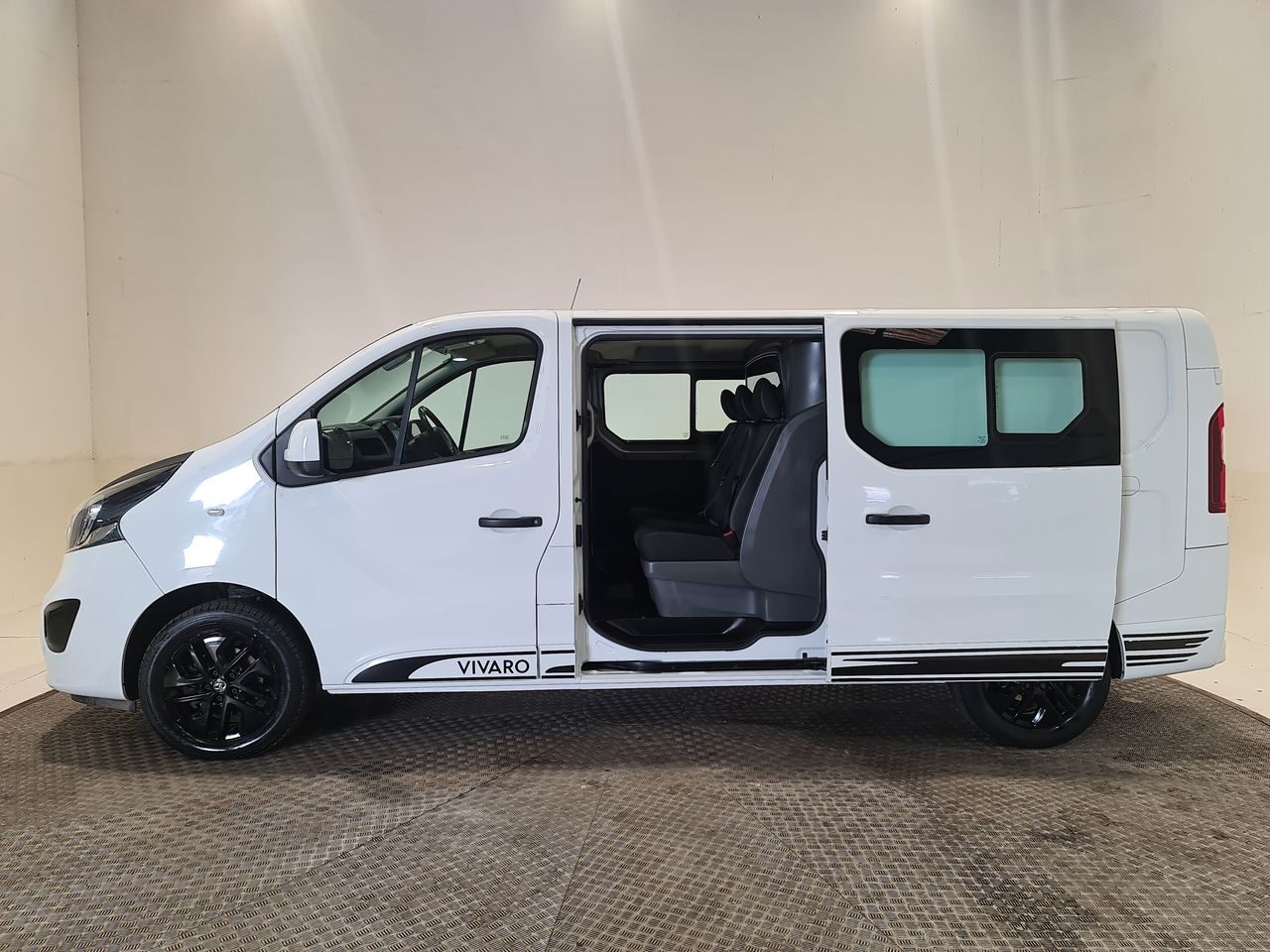 Used Vauxhall Vivaro 2018 for sale - 76544810: Photo 9