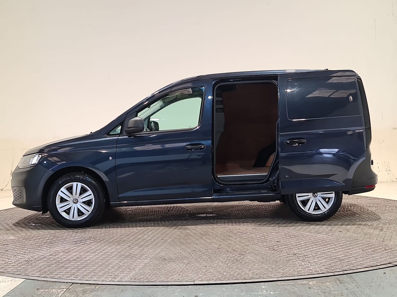 Used Volkswagen Caddy 2021 for sale - 76544811: Photo 9