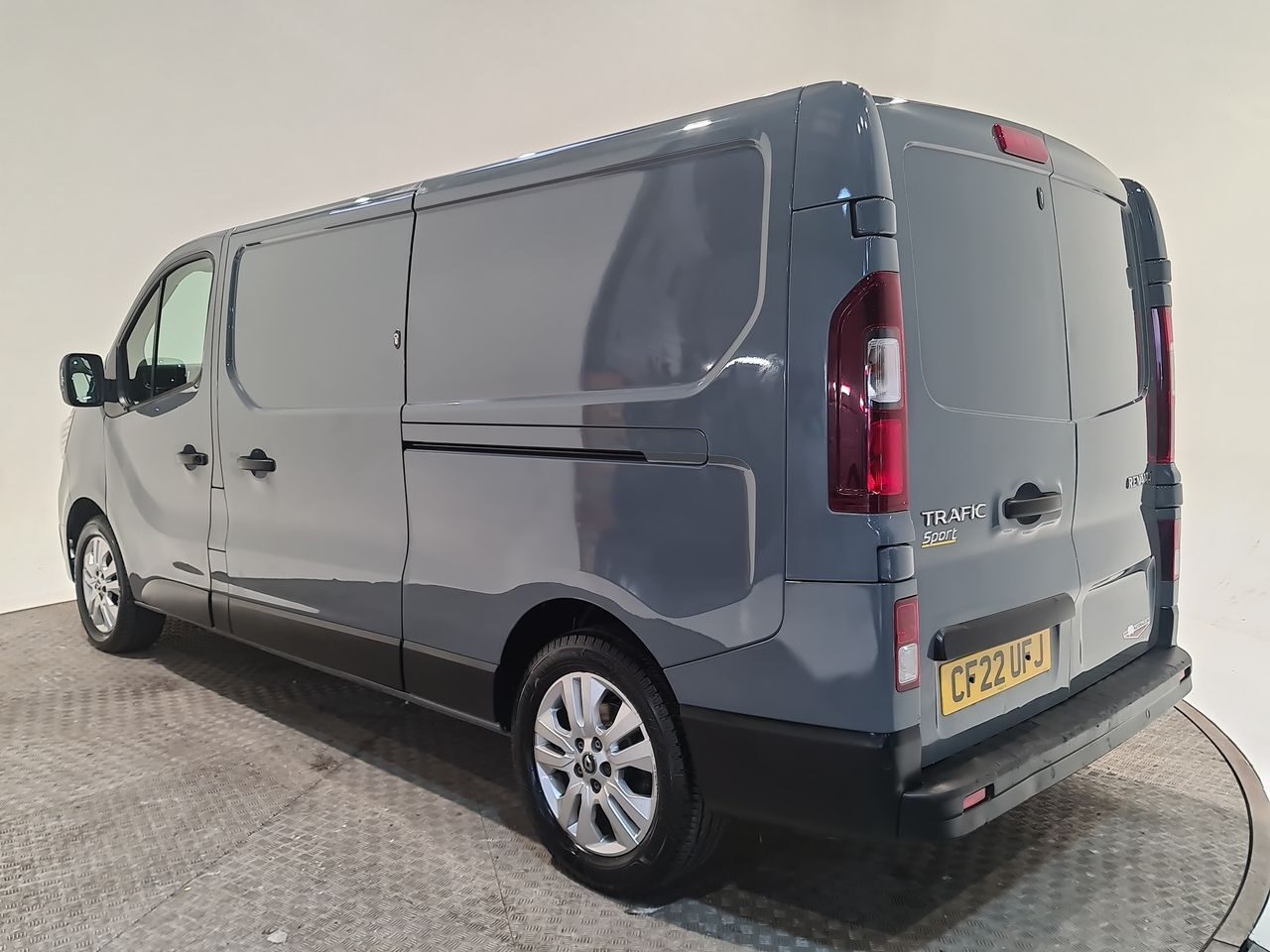 Used Renault Trafic 2022 for sale - 77952132: Photo 10