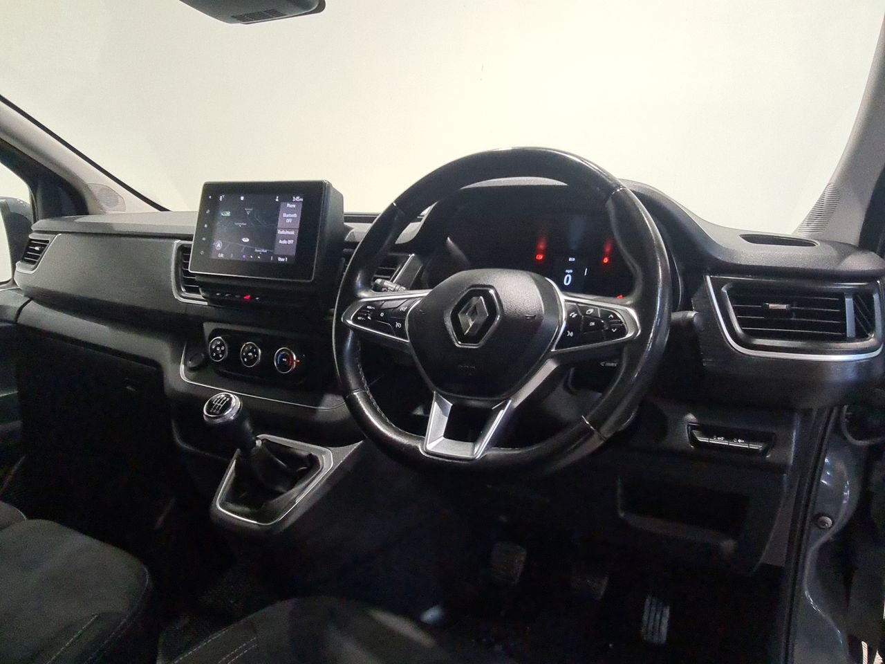 Used Renault Trafic 2022 for sale - 77952132: Photo 18