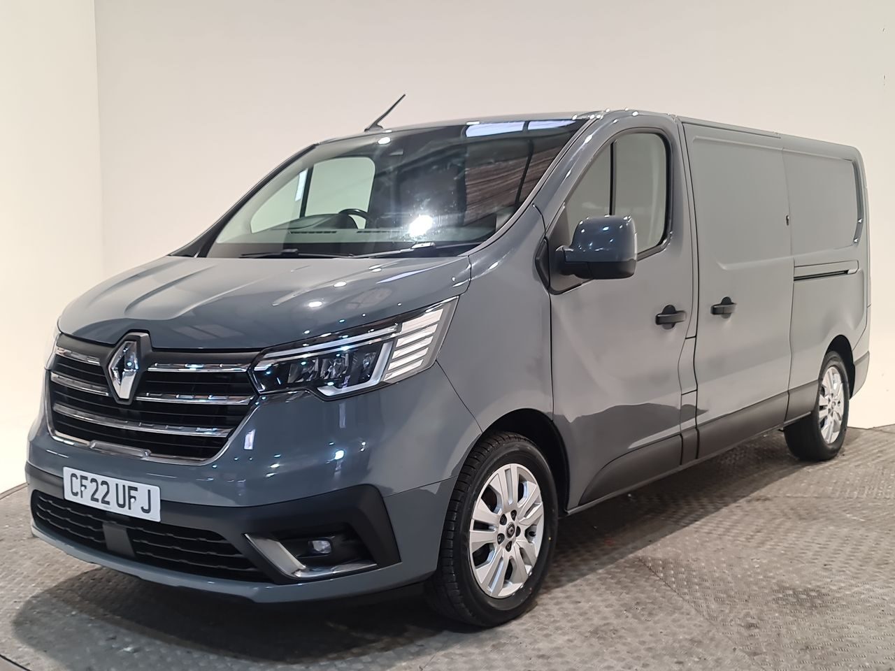 Used Renault Trafic 2022 for sale - 77952132: Photo 4
