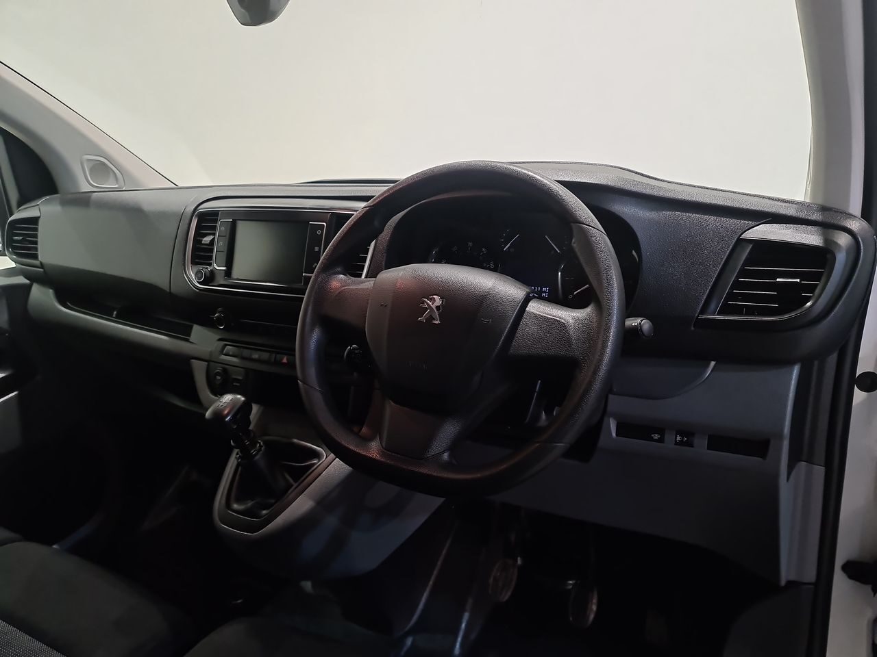 Used Peugeot Expert 2022 for sale - 76895896: Photo 19