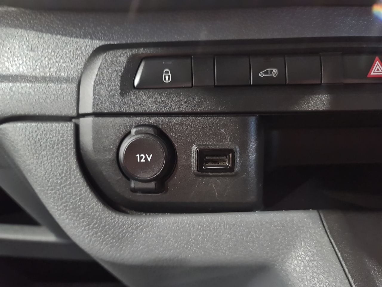 Used Peugeot Expert 2022 for sale - 76895896: Photo 29