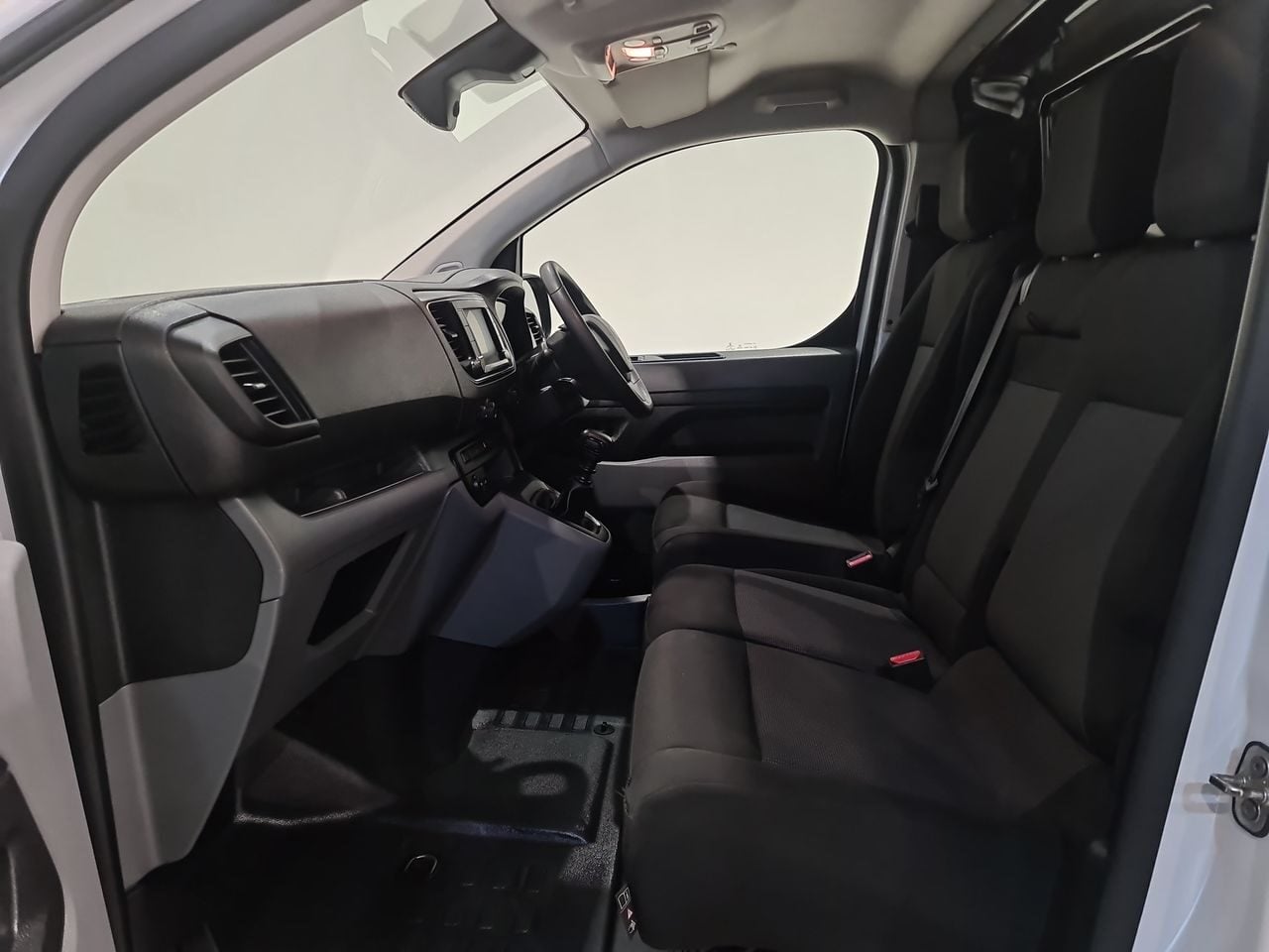 Used Peugeot Expert 2022 for sale - 76895896: Photo 7