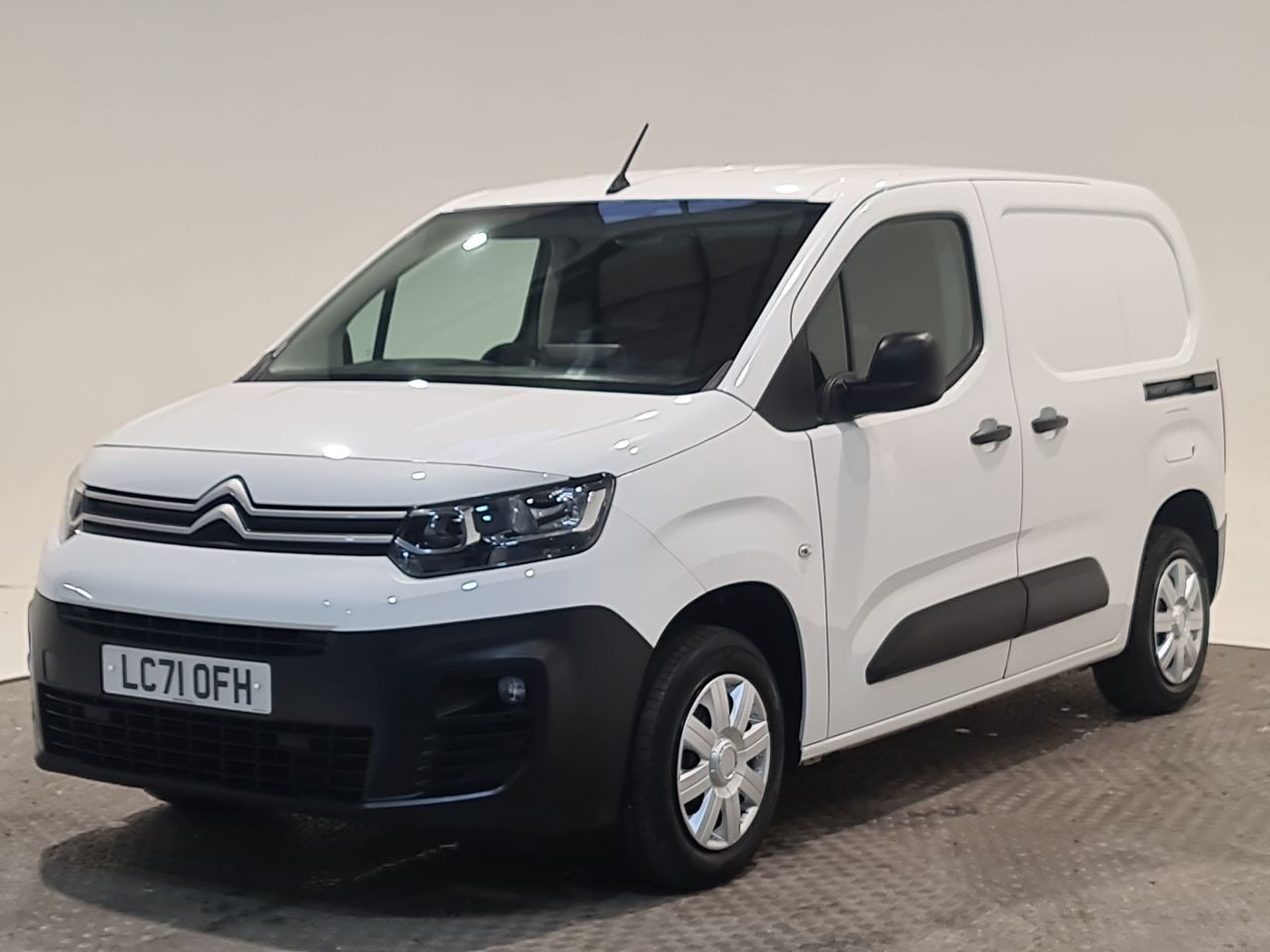Used Citroen Berlingo 2021 for sale - 77417072: Photo 4
