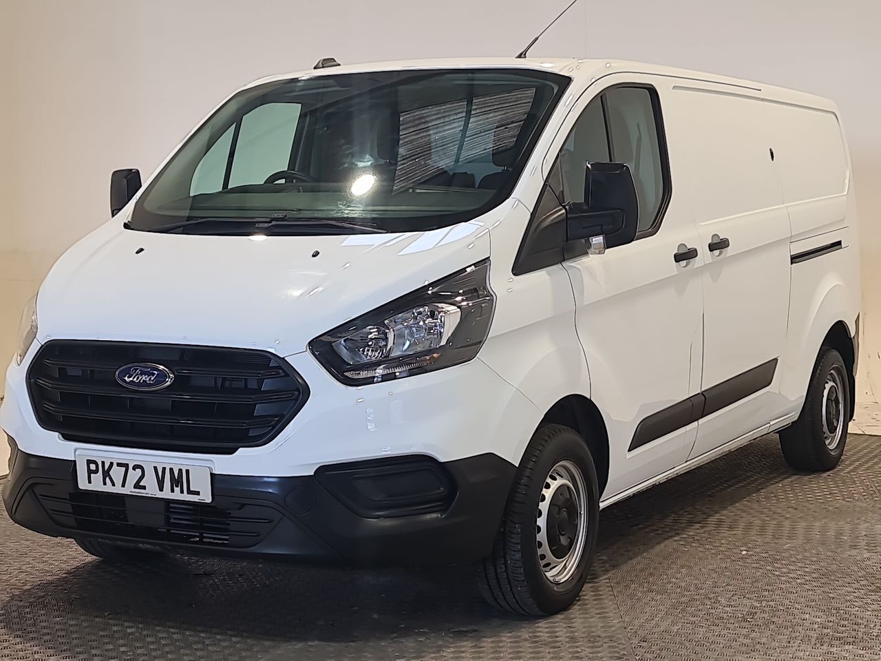 Used Ford Transit Custom 2023 for sale - 76544760: Photo 4