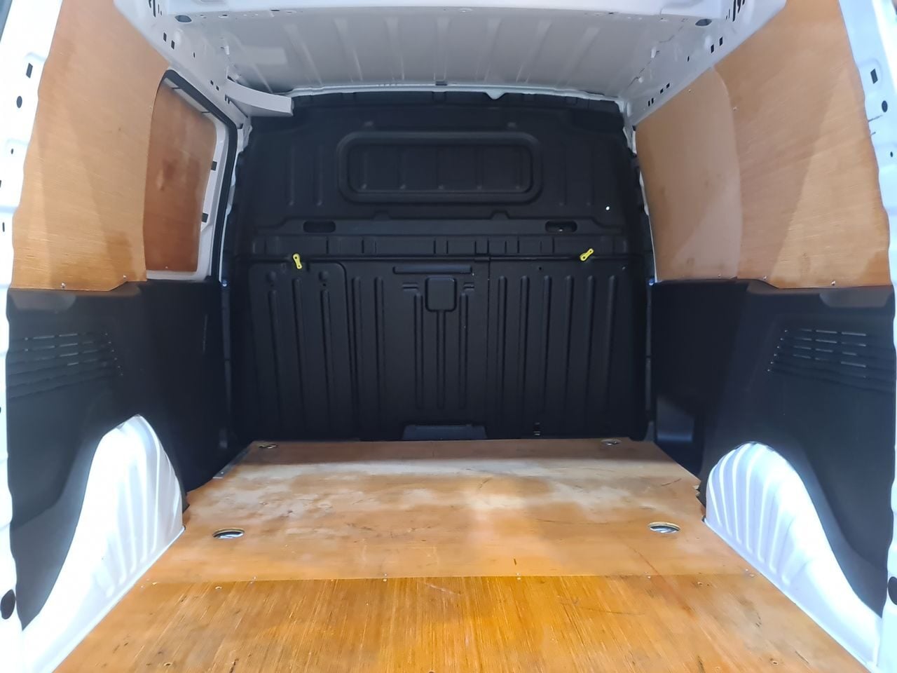 Used Peugeot Partner 2023 for sale - 77501311: Photo 12