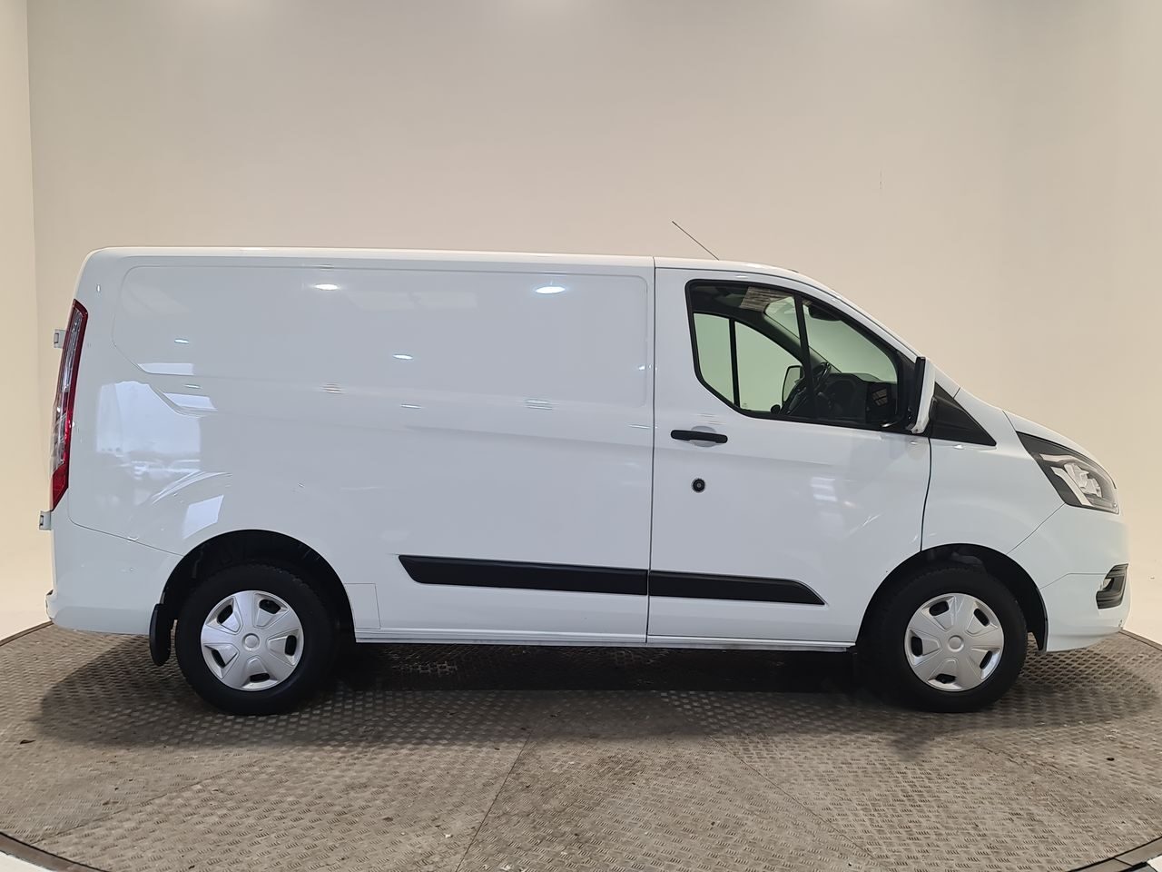 Used Ford Transit Custom 2019 for sale - 76577129: Photo 17