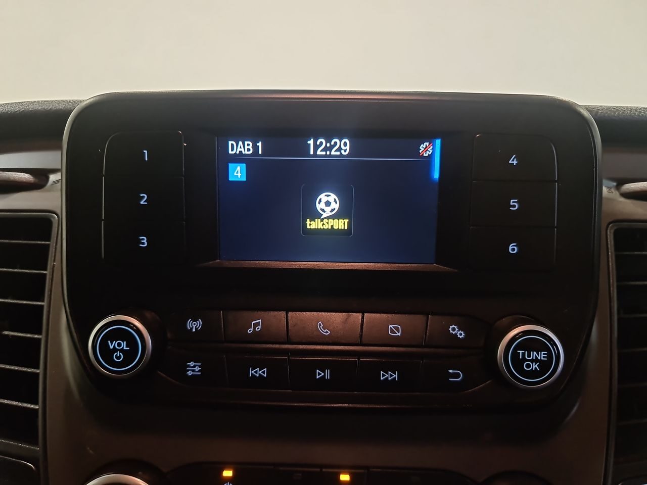 Used Ford Transit Custom 2019 for sale - 76577129: Photo 24