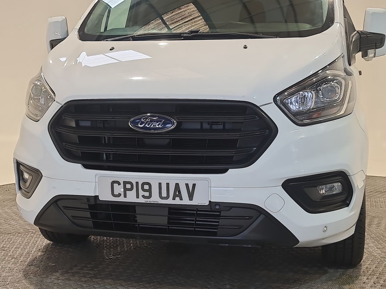 Used Ford Transit Custom 2019 for sale - 76577129: Photo 4