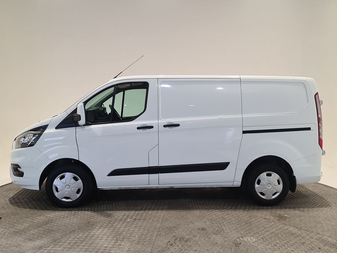 Used Ford Transit Custom 2019 for sale - 76577129: Photo 6