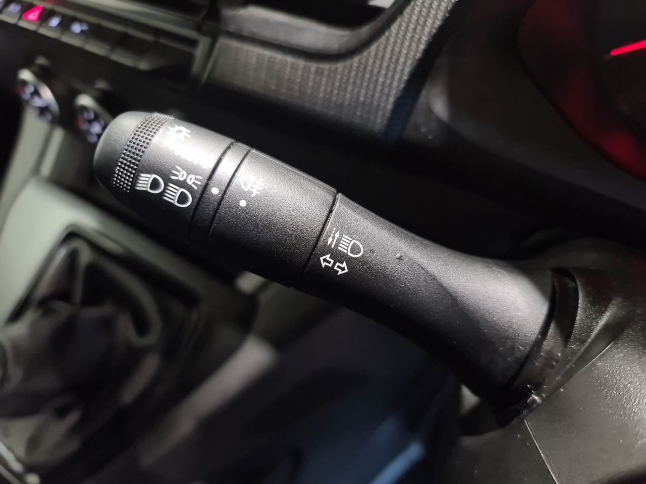 Used Renault Kangoo 2023 for sale - 76895879: Photo 21