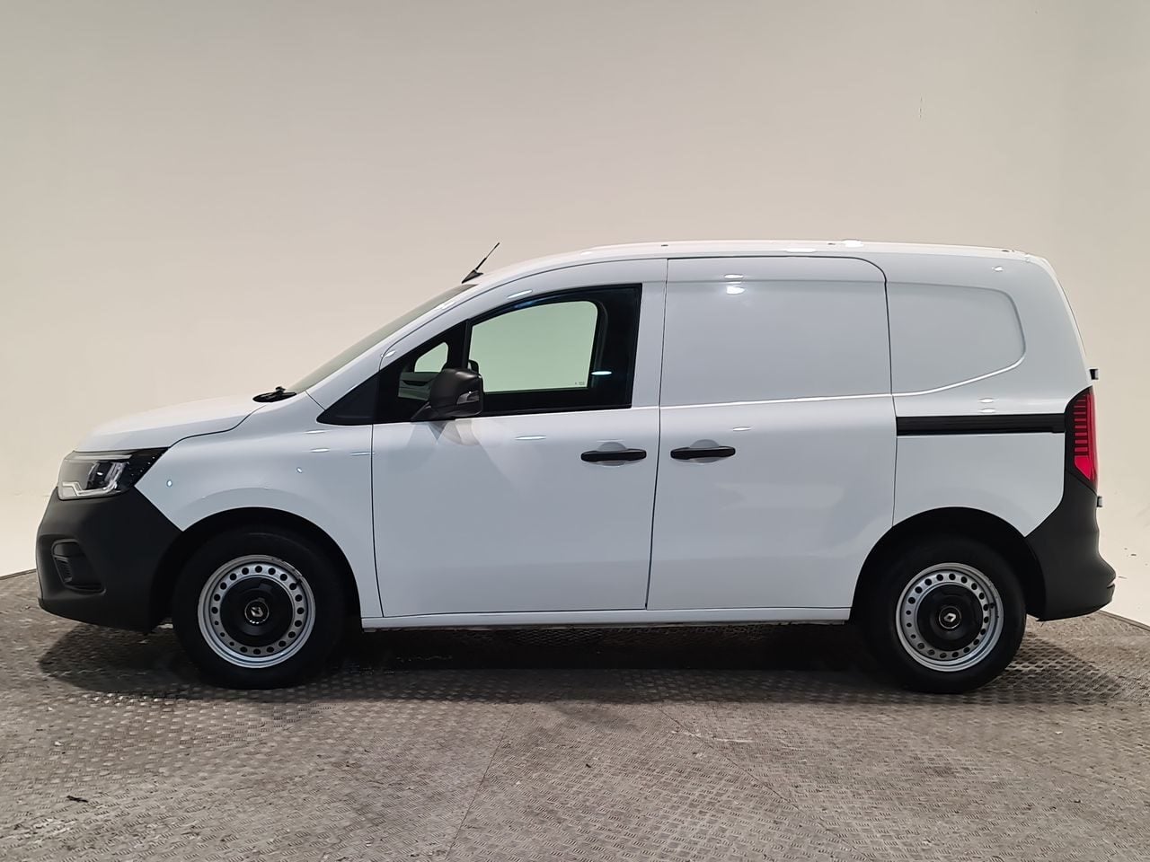 Used Renault Kangoo 2023 for sale - 76895879: Photo 5