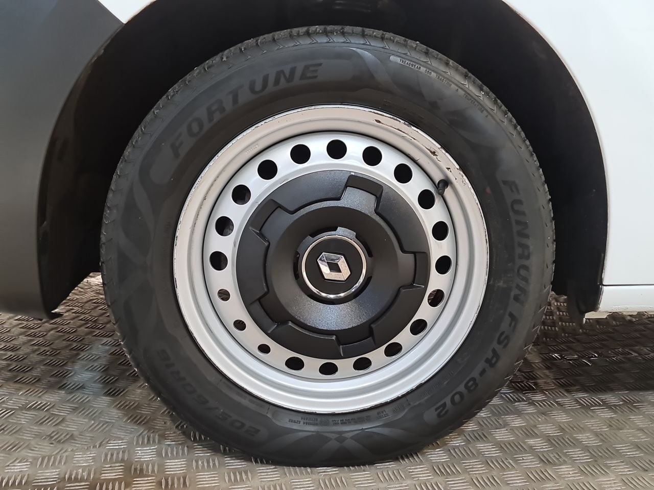 Used Renault Kangoo 2023 for sale - 76895879: Photo 6