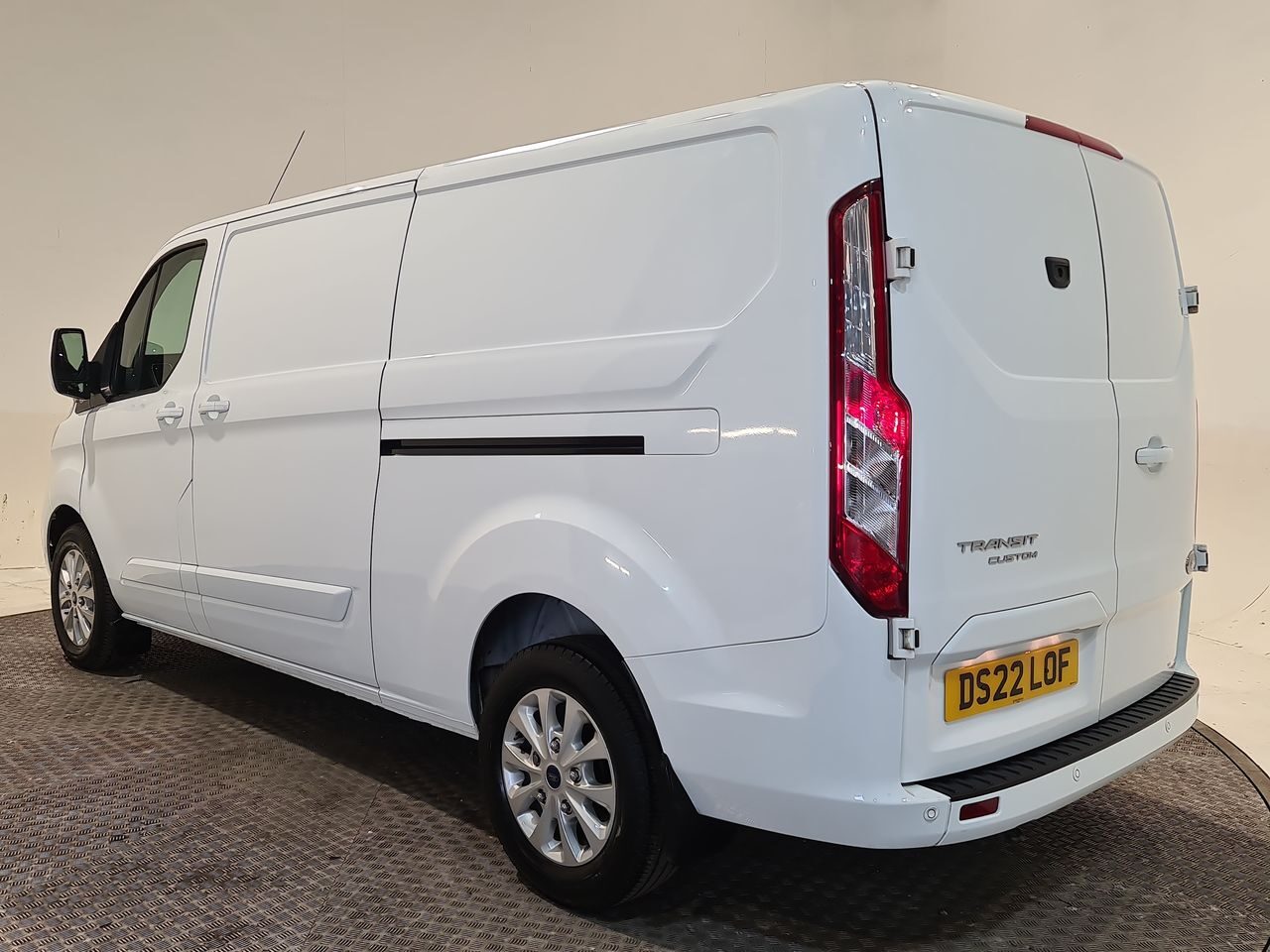 Used Ford Transit Custom 2022 for sale - 76544790: Photo 11