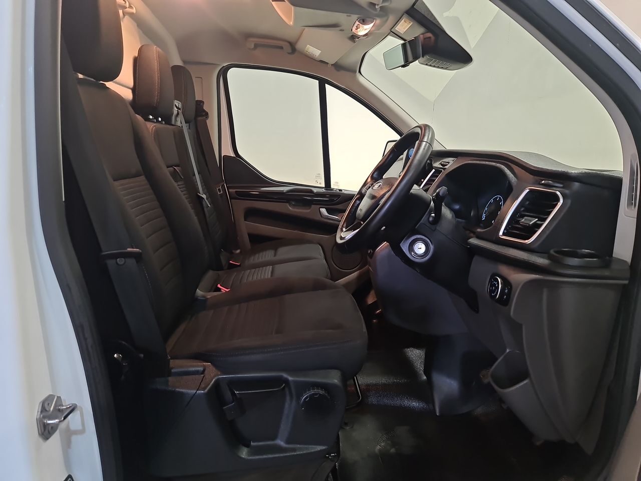 Used Ford Transit Custom 2022 for sale - 76544790: Photo 19