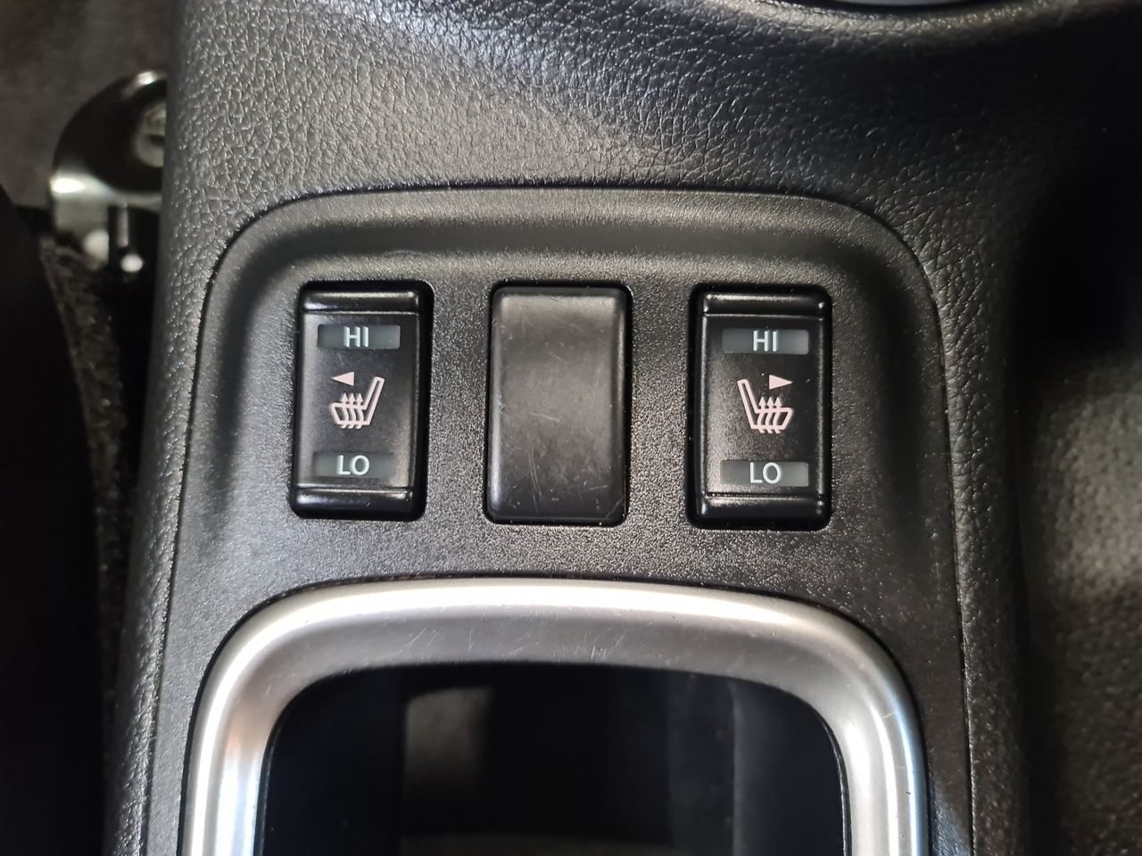 Used Nissan Navara 2021 for sale - 76544788: Photo 33