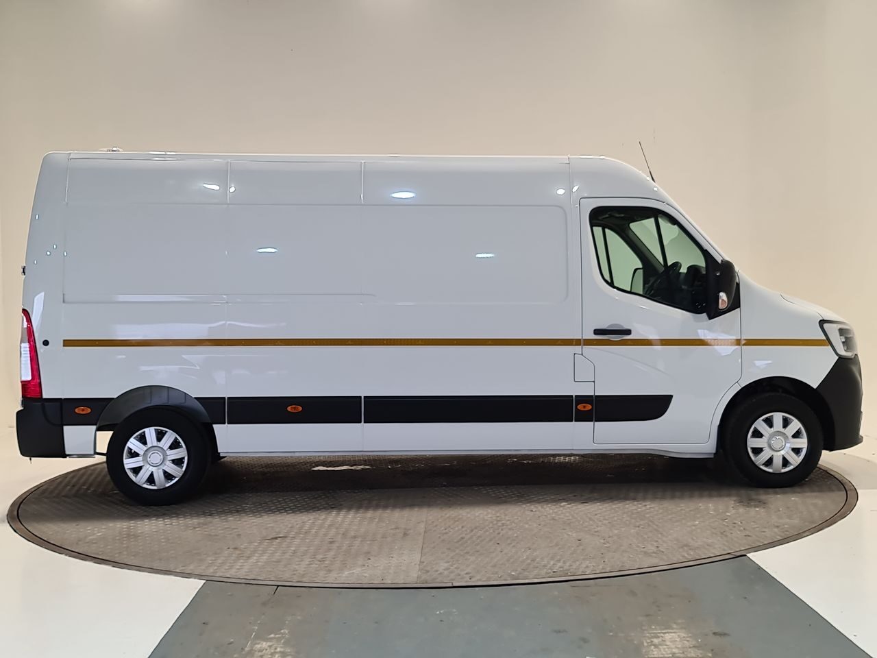 Used Renault Master 2023 for sale - 77905706: Photo 16